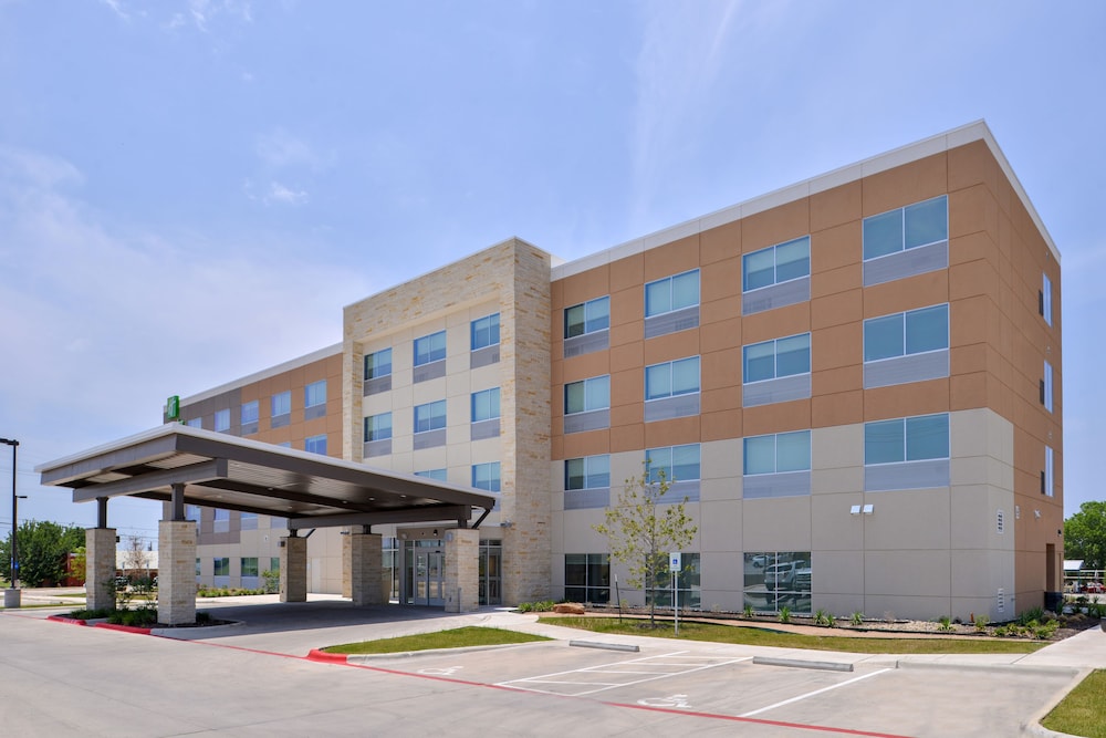 Holiday Inn Express Early by IHG - photo 47