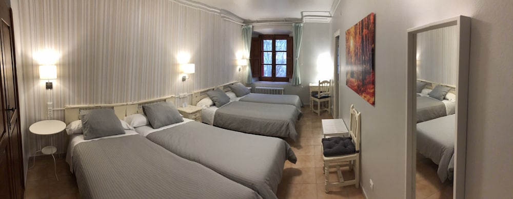 Hostal Monasterio De Valvanera 10806871 — Anguiano