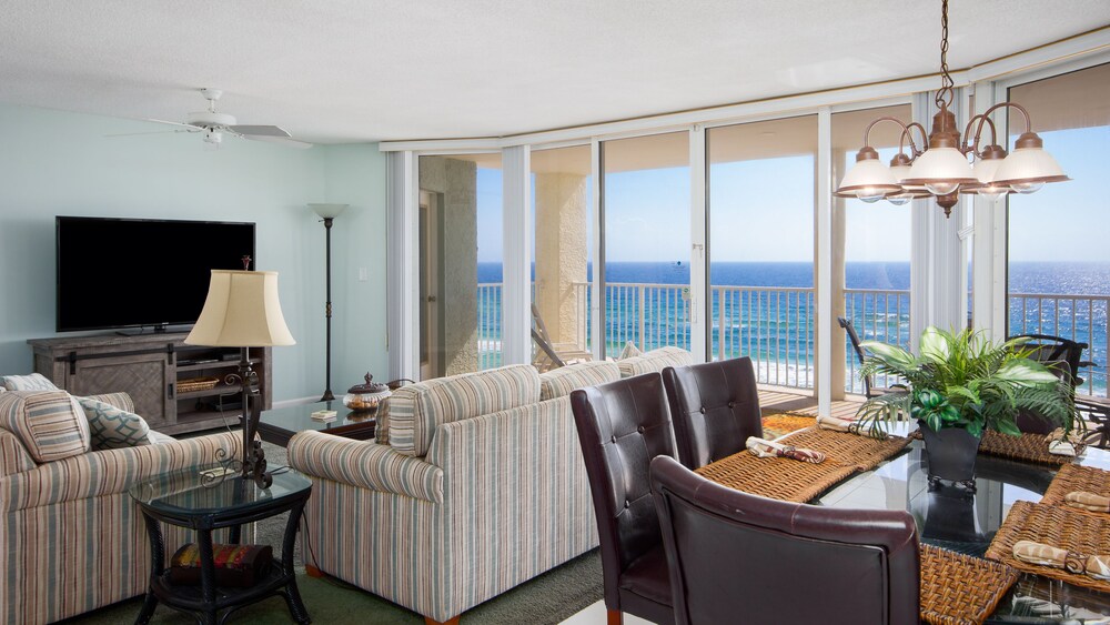 Long Beach 4 1007E 556192 by RedAwning - photo 59