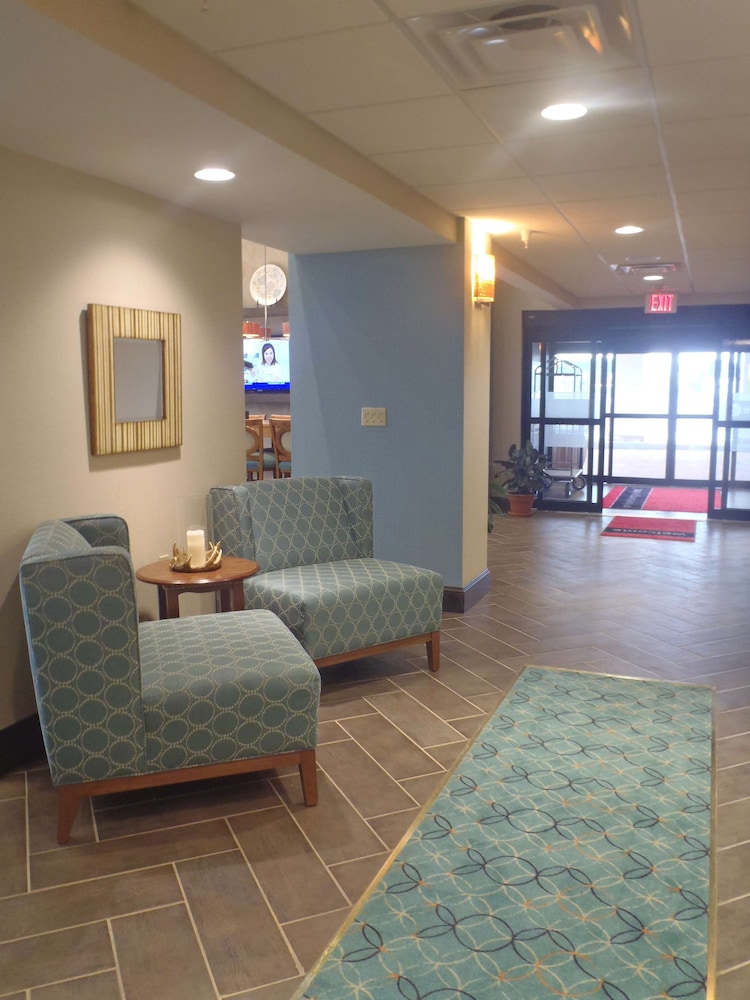 Hampton Inn & Suites Wiggins - photo 6