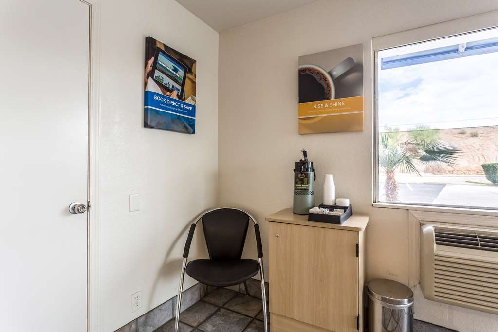 Motel 6 Blythe CA - photo 35