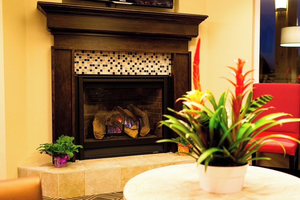 TownePlace Suites by Marriott Lancaster - photo 4