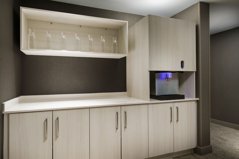 AC by Marriott Portland Beaverton - photo 23