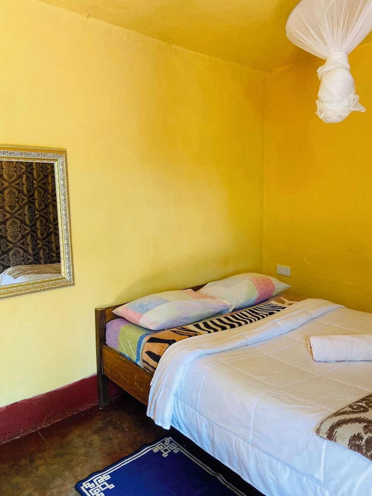 Deanshillsviewlodge — Chipata — photo 3