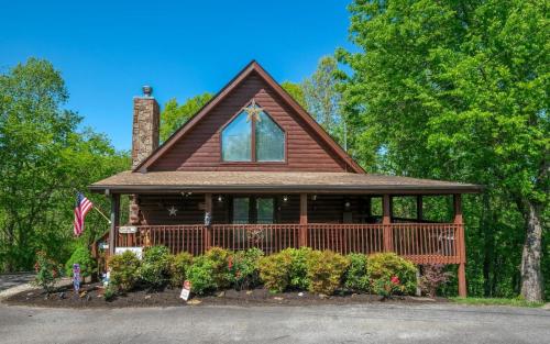 American Eagle - carbon neutral hotel in Sevierville