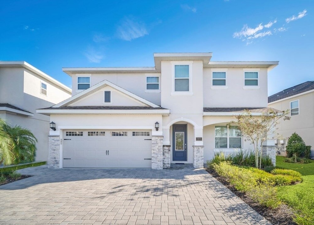 Brand New Encore Resort 5 Bed Resort Home 5 Bedroom Villa - photo 47