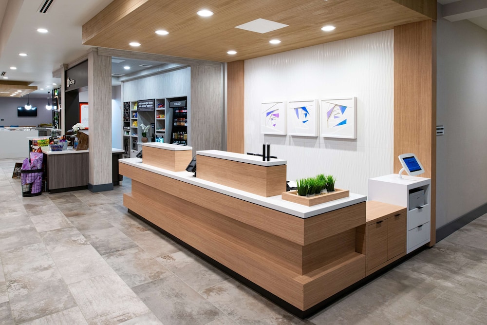 Hilton Garden Inn Seattle Lynnwood WA - photo 5