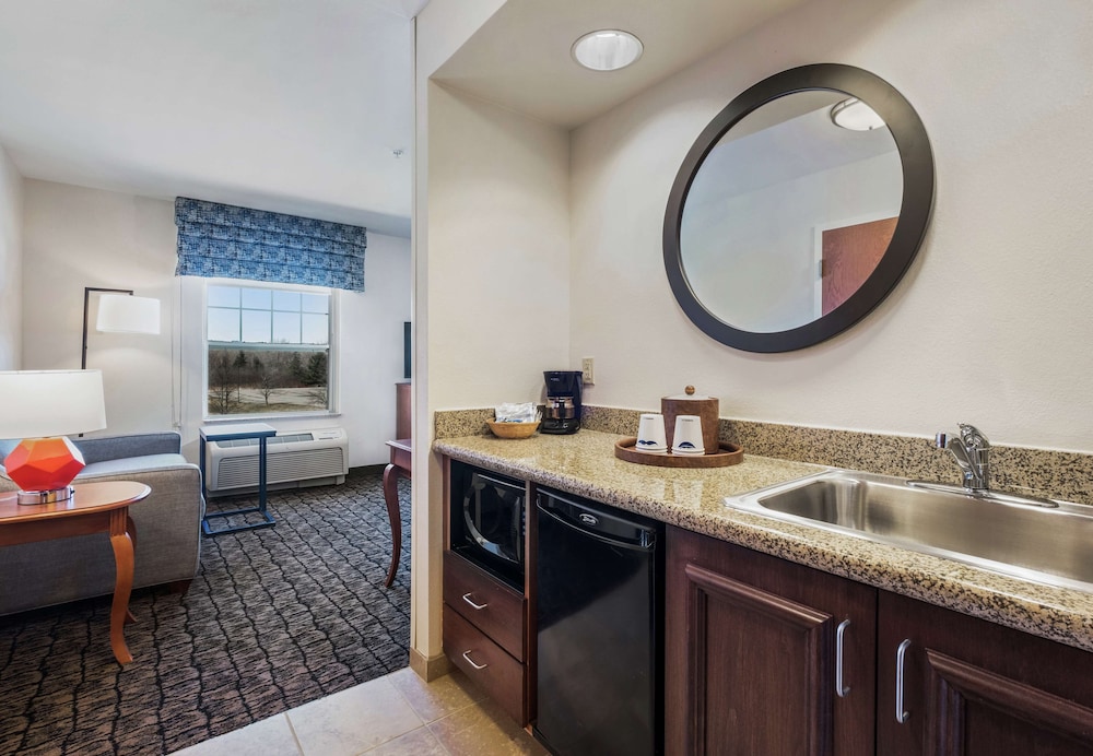Hampton Inn & Suites Rockland - photo 28