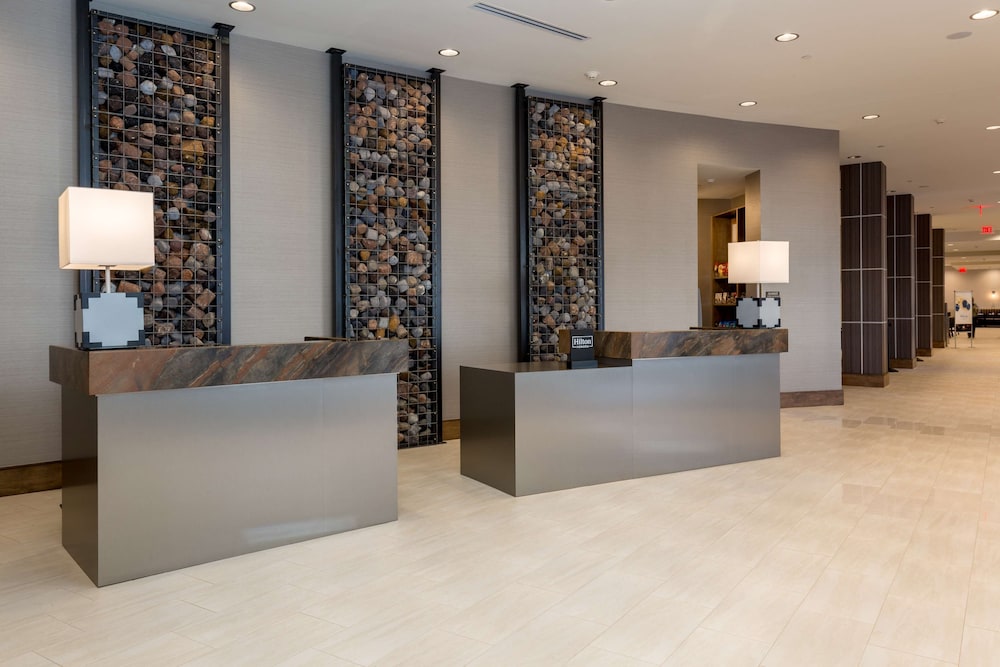 DoubleTree by Hilton Evansville - photo 8