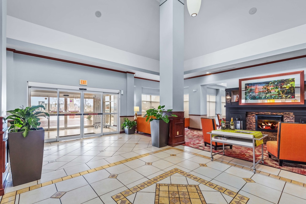 Hilton Garden Inn Starkville - photo 13