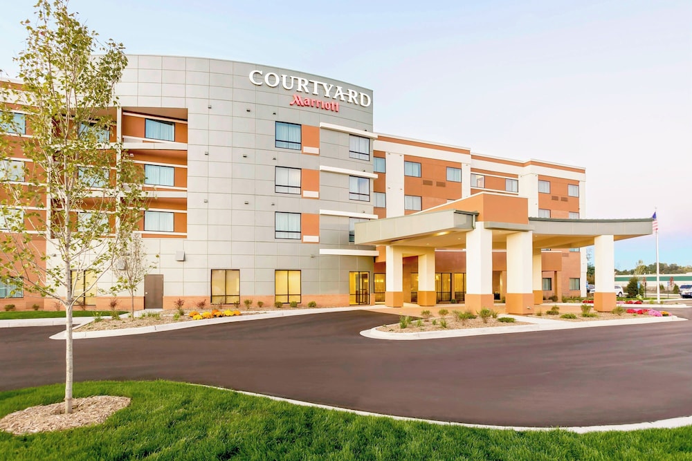 Courtyard Kalamazoo Portage — hotel in Portage