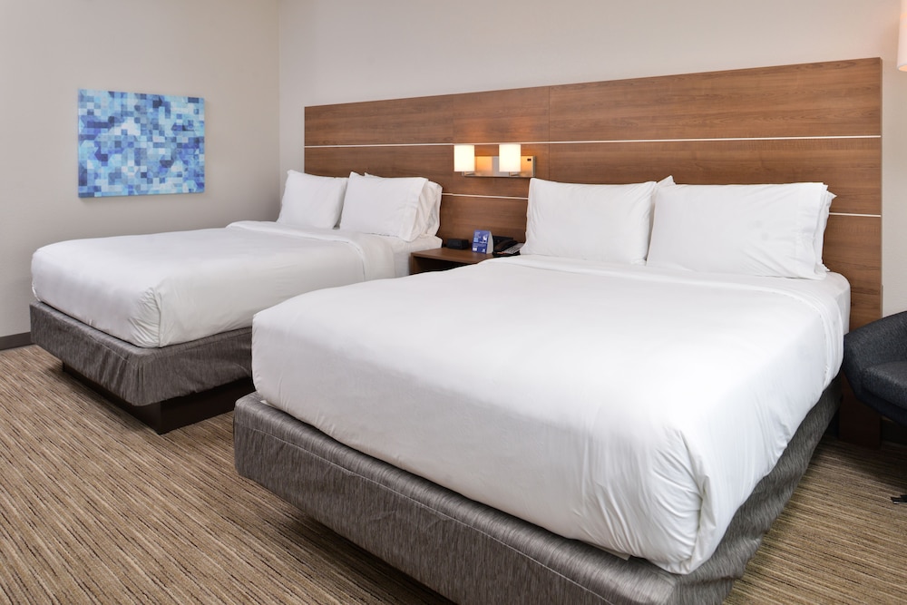 Holiday Inn Express Early by IHG - photo 7