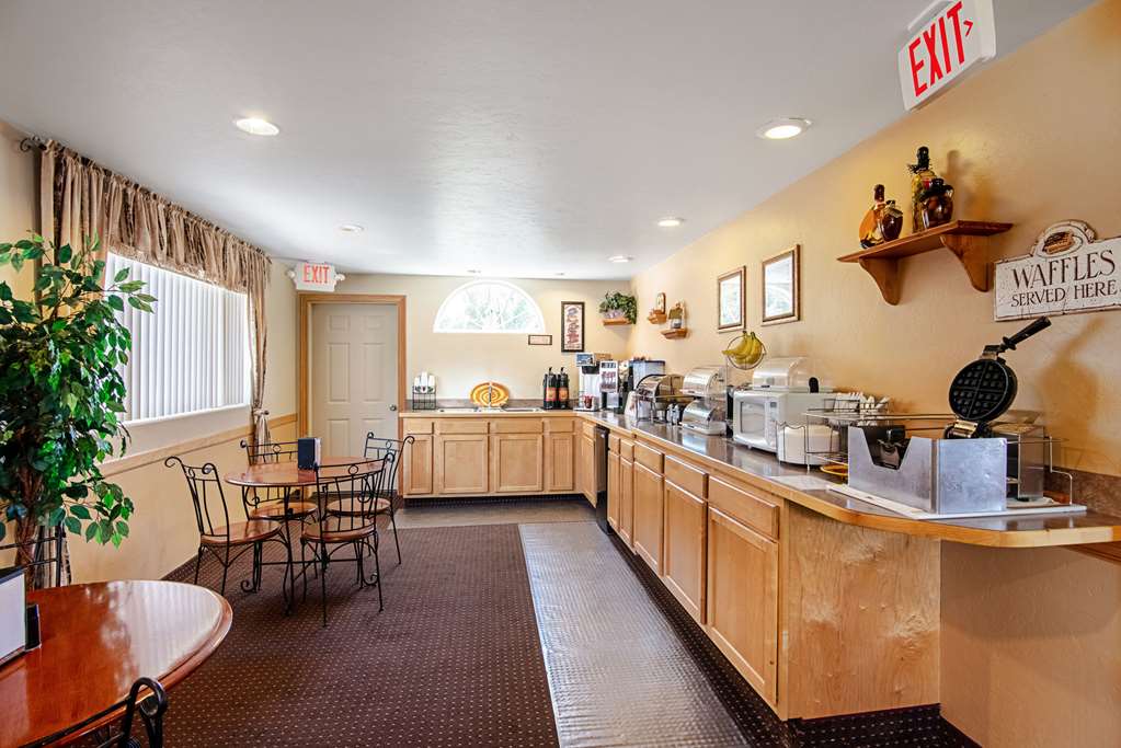Rodeway Inn Gunnison Crested Butte - photo 25