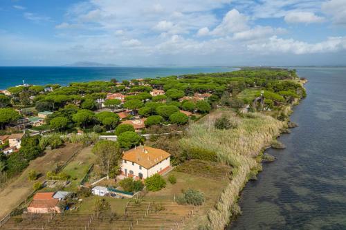 Orbetello Giannella Apartment — 4-Star Luxury Hotel in Orbetello, Italy