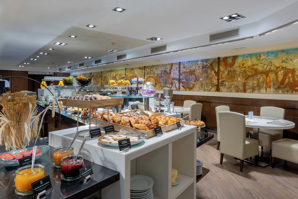 מזון ומשקאות