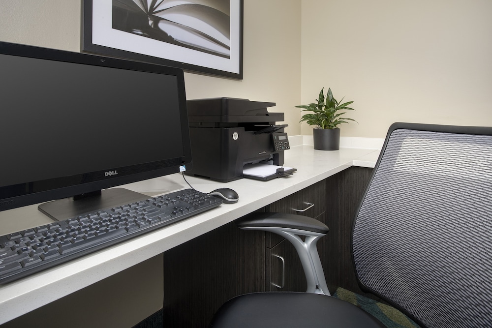 Candlewood Suites I 26 at Northwoods Mall by IHG - photo 28