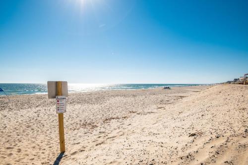 Lisa Lu by Oak Island Accommodations - photo 29