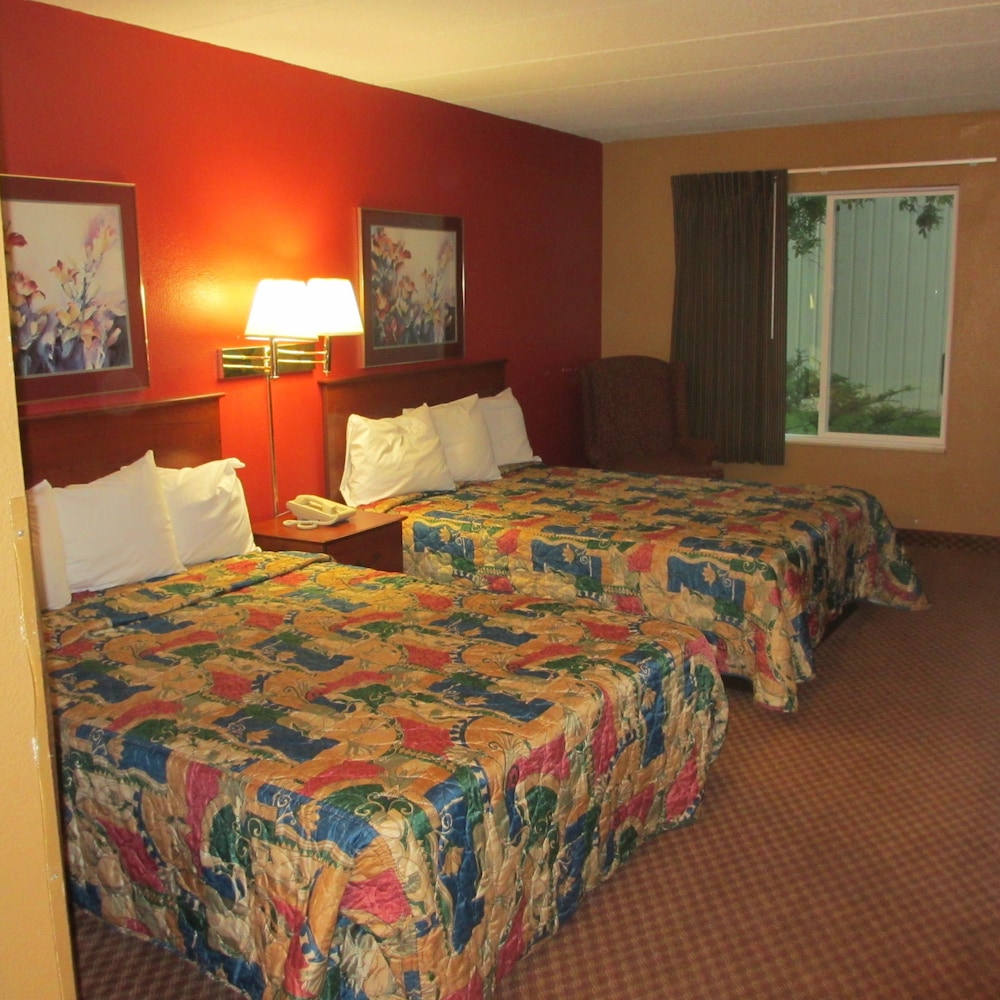 Riverside Suites - photo 12