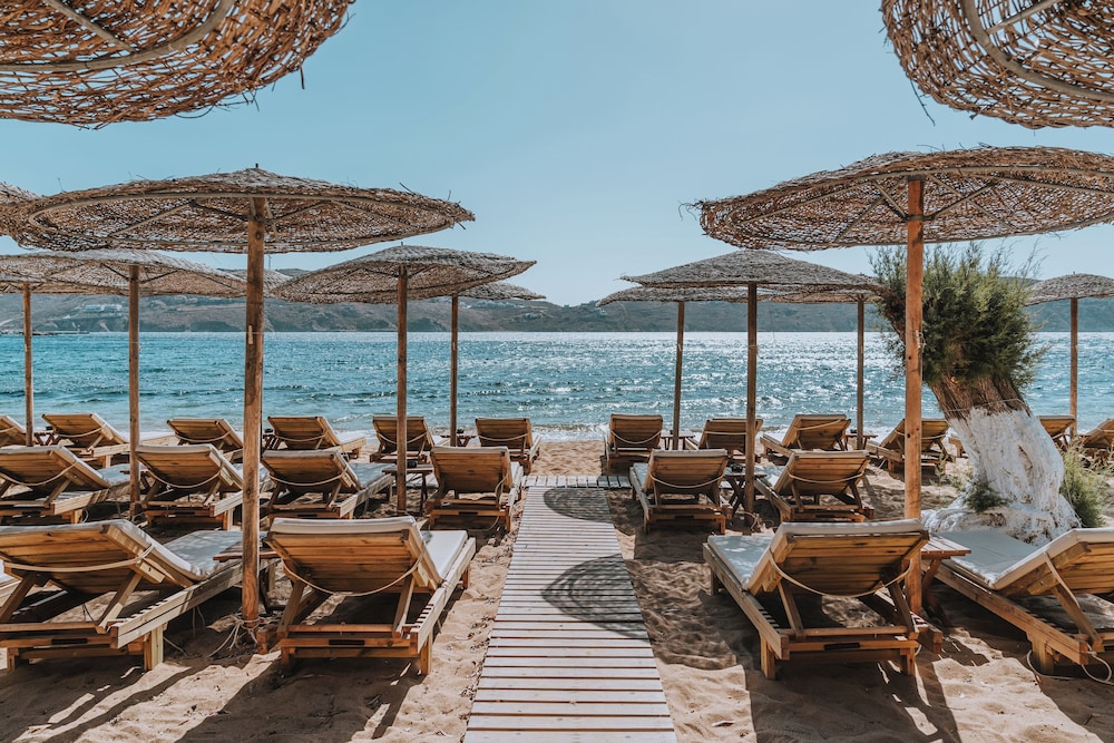 Coralli Seaside Resort in Serifos, Greece