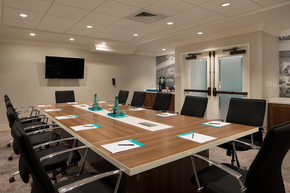 Hotel Indigo Baltimore Downtown by IHG - photo 70