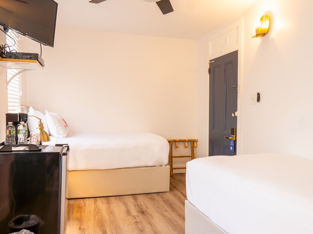 Beachliner Hotel - photo 16