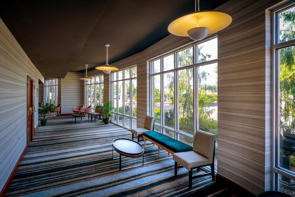 Holiday Inn Hotel & Suites Beckley by IHG - photo 33