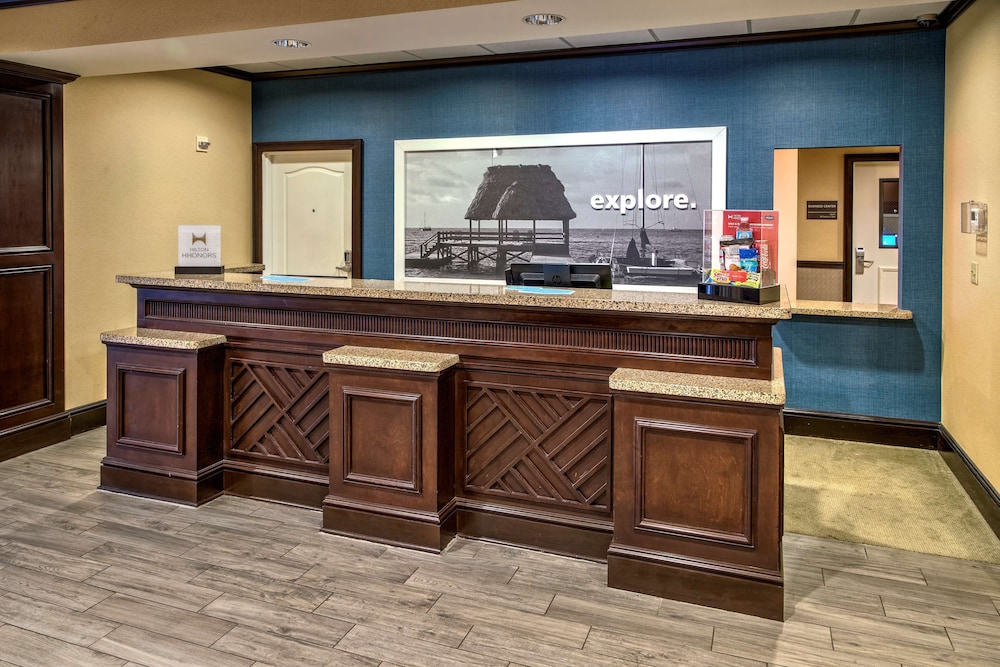 Hampton Inn & Suites Stuart North - photo 3