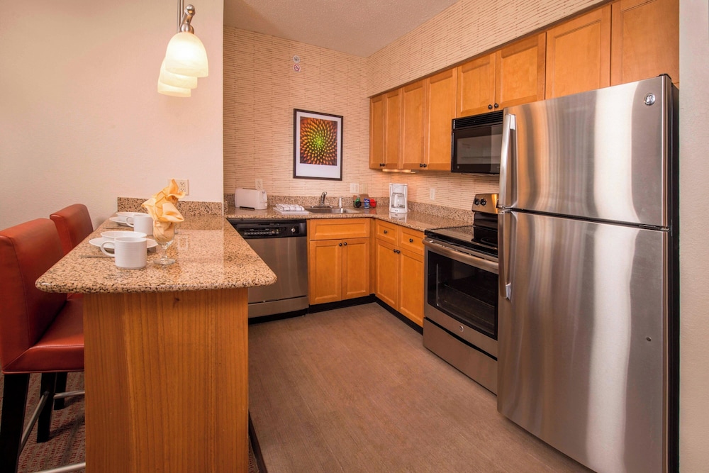Residence Inn by Marriott Frederick - photo 11