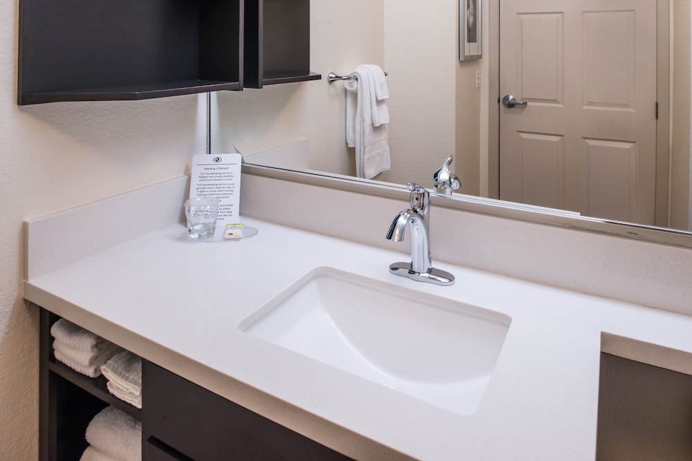 Candlewood Suites Paducah by IHG - photo 51