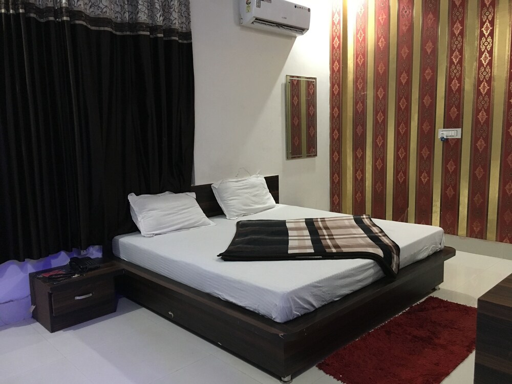 Hotel Gladden in Thanesar, India