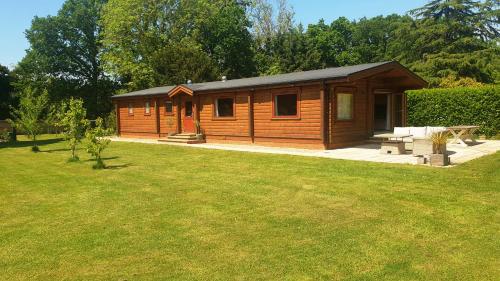 The Lodge — 4-Star Luxury Hotel in Storrington, United Kingdom