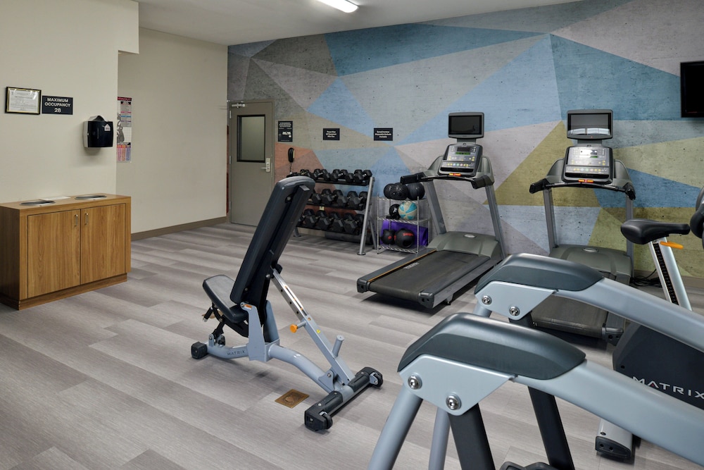 Candlewood Suites Northeast Kansas City by IHG - photo 42