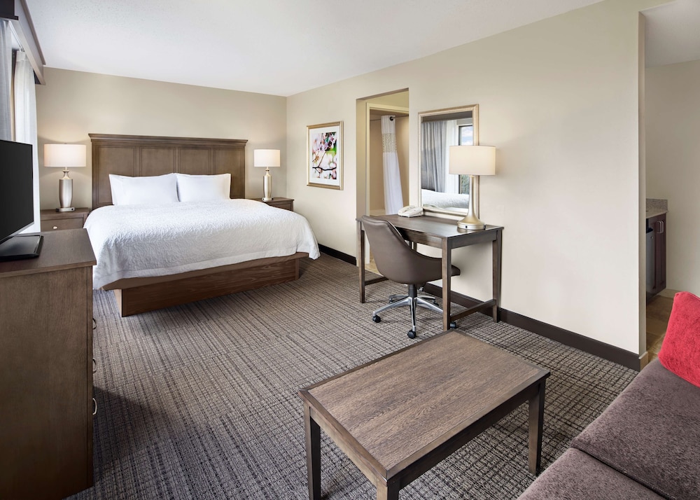 Hampton Inn & Suites Alexandria Old Town Area South - photo 23