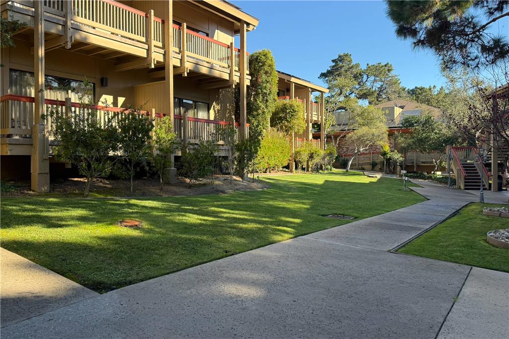 Comfort Inn Monterey Peninsula Airport - photo 9