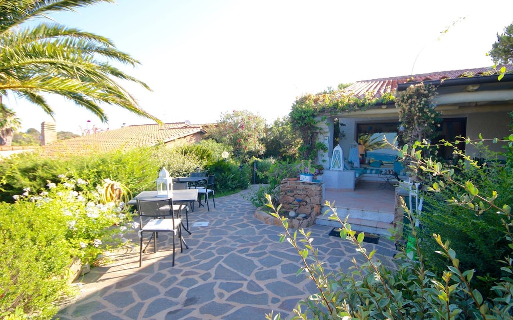 Villa Corallina — 4-Star Luxury Hotel in Olbia, Italy