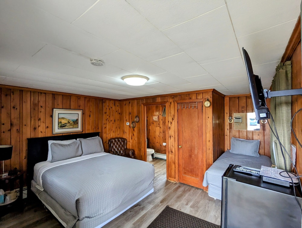 Riverside Motel - photo 77