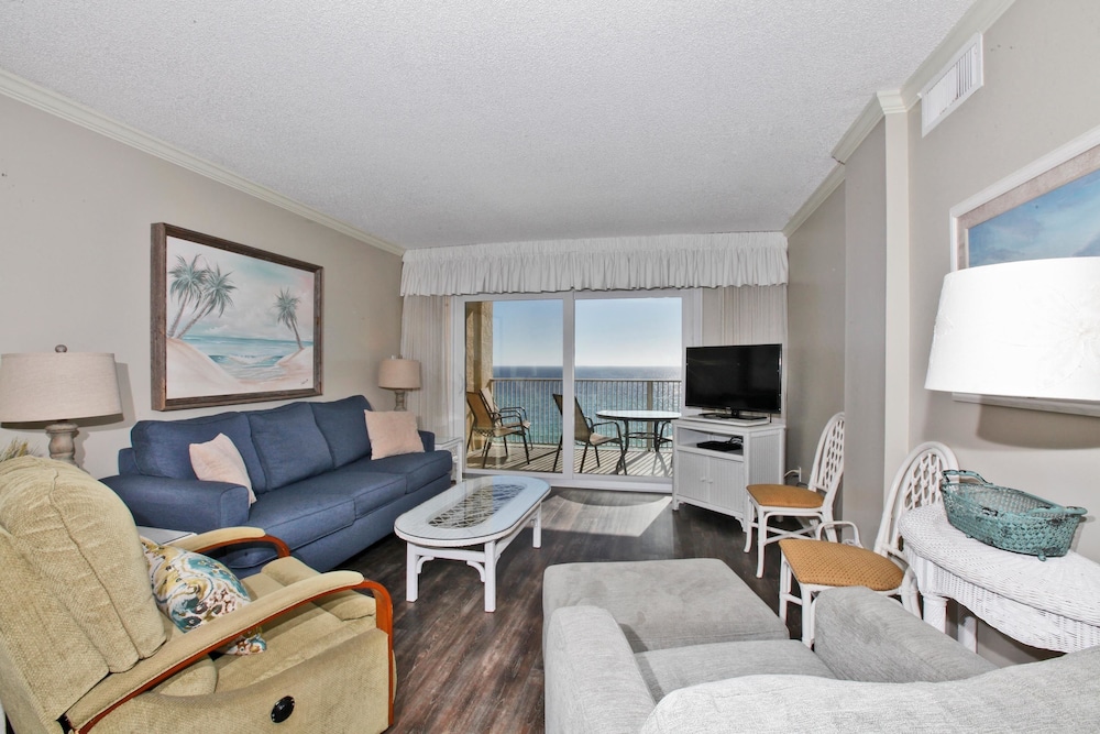 Regency Towers Beach Resort by Panhandle Getaways - photo 7