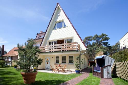 Das Dünenhaus — 4-Star Luxury Hotel in Ostseebad Dierhagen, Germany