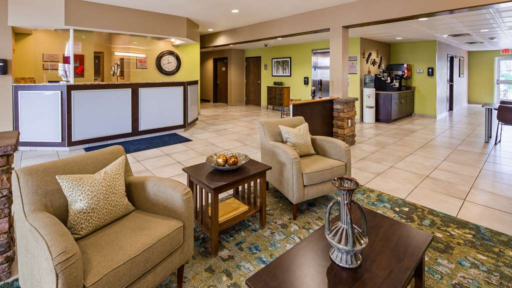 SureStay Plus Hotel by Best Western Buckhannon - photo 4