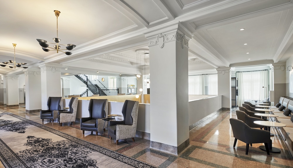 Hyatt Place Chicago Medical University District - photo 10