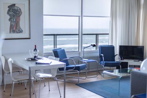 Sterflat 185 — 4-Star Luxury Hotel in Egmond Aan Zee, Netherlands