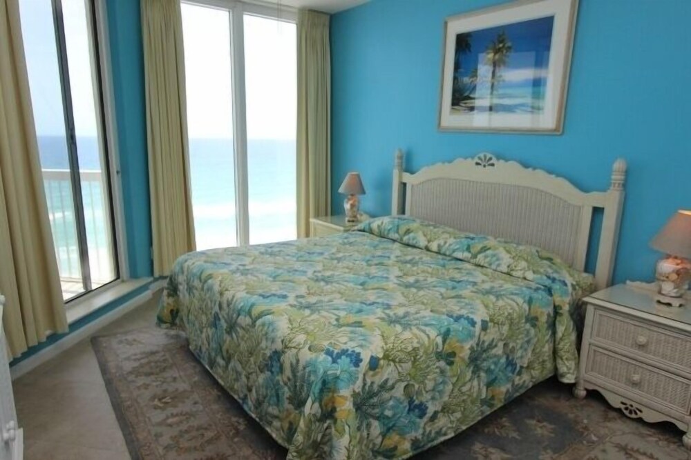 Silver Beach Towers 503W 168689 by RedAwning - photo 5