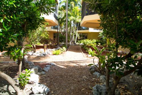 Coco Plum Beach & Tennis Club & Marina - photo 46
