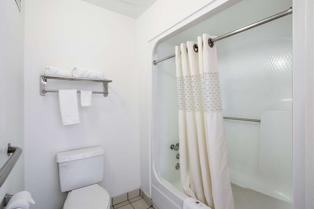 Motel 6 Clarksville TN - photo 18