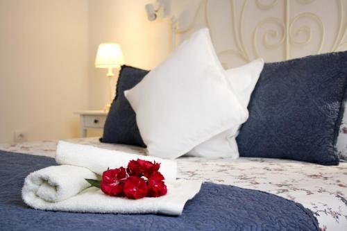 Casa Las Rosas — 4-Star Luxury Hotel in Puerto Del Carmen, Spain