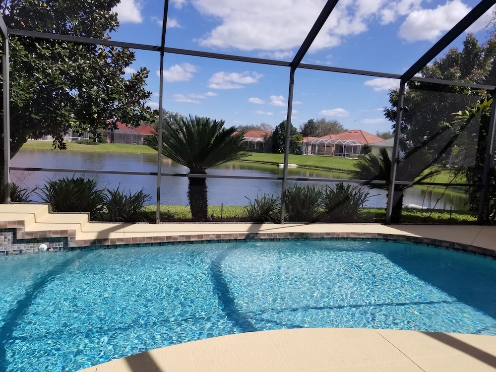 Tropical Waterview Mansion - photo 17