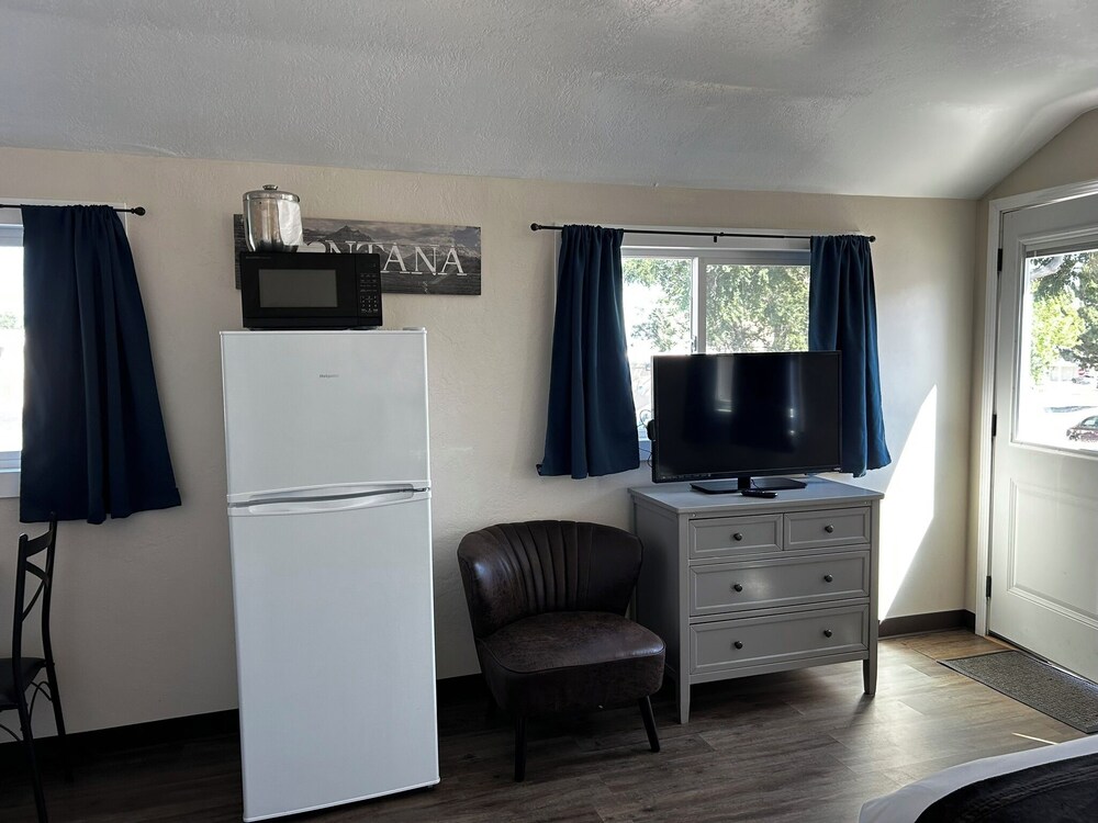 Lamplighter Cabins & Suites - photo 38