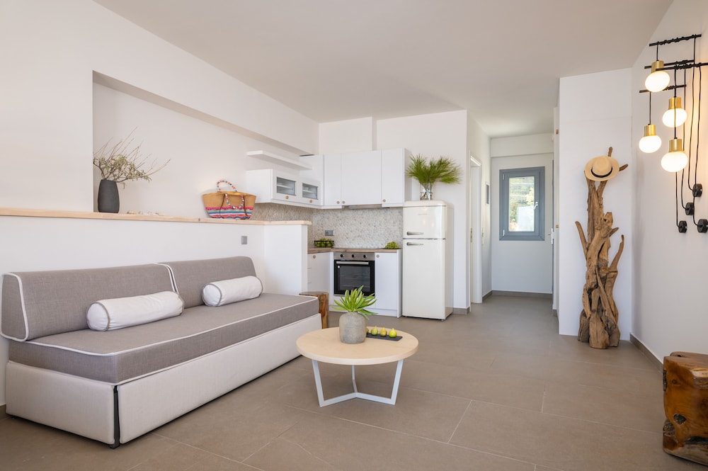 8Moons Boutique Apartments — Samos — photo 4