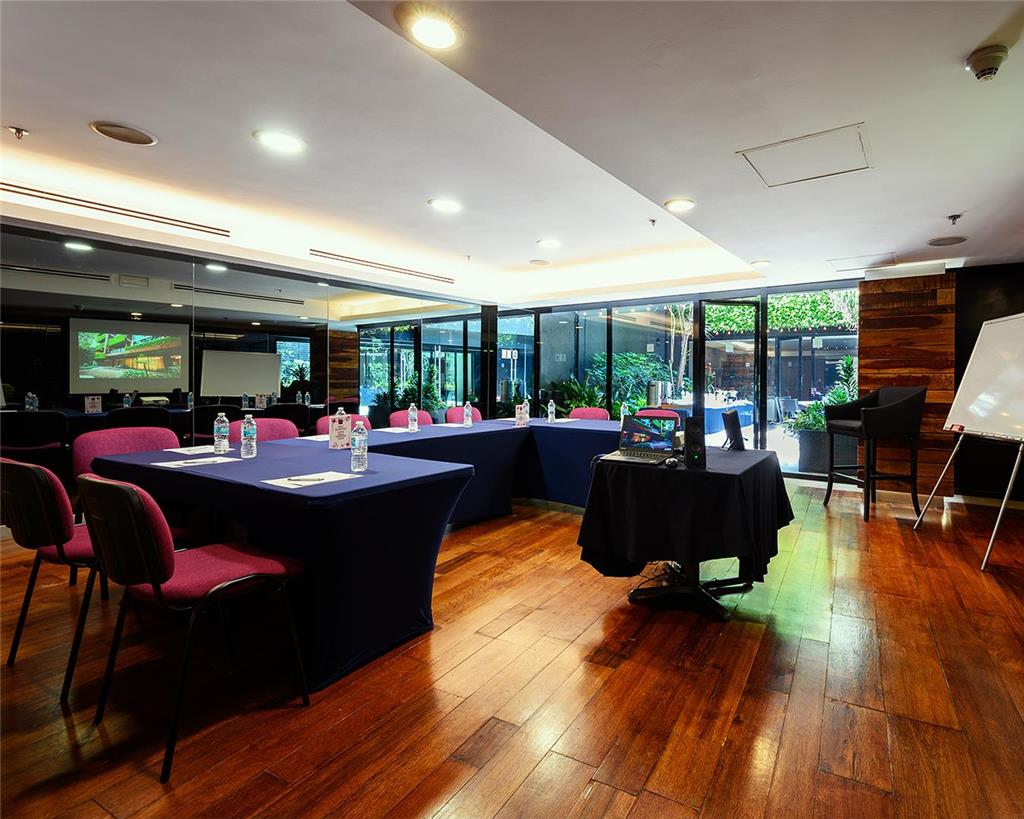 Las Suites Campos Eliseos