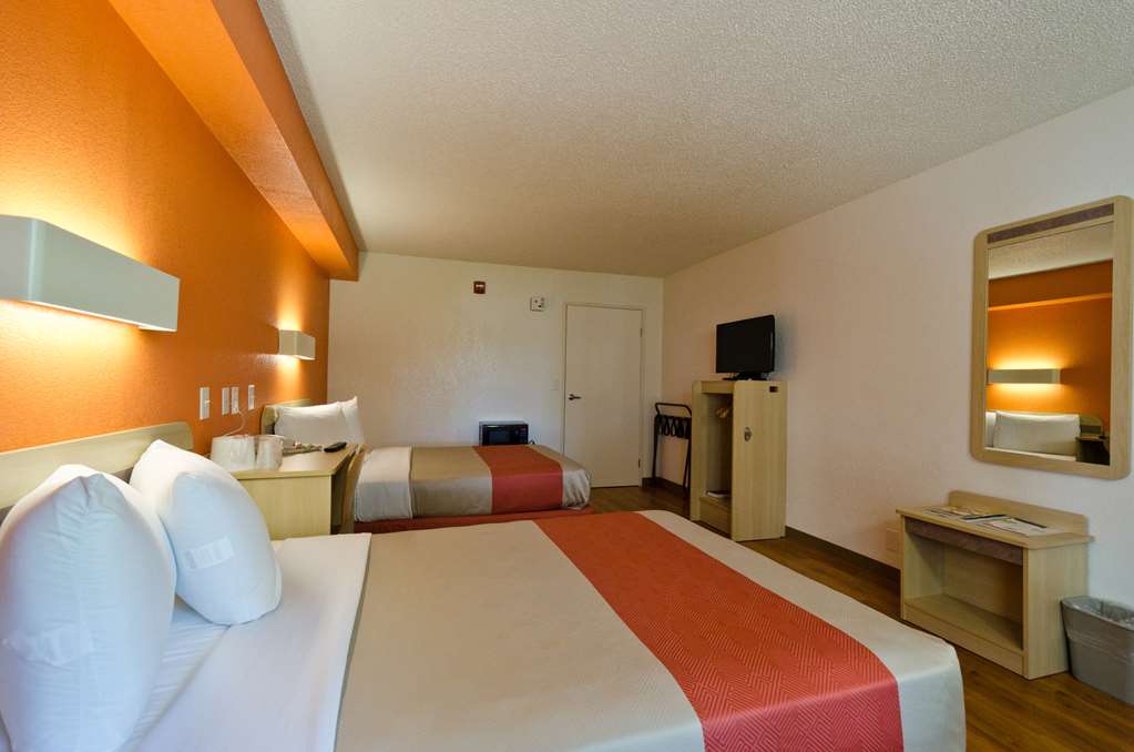 Motel 6 Frederick MD Fort Detrick - photo 7